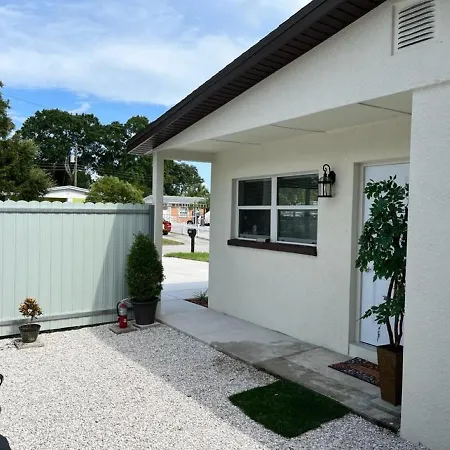 Incredible Comfortable Apartments Near The Airport And Beaches Tampa Exterior photo