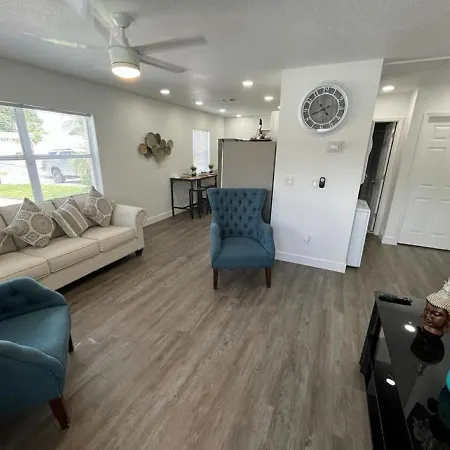 Incredible Comfortable Apartments Near The Airport And Beaches Tampa Exterior photo