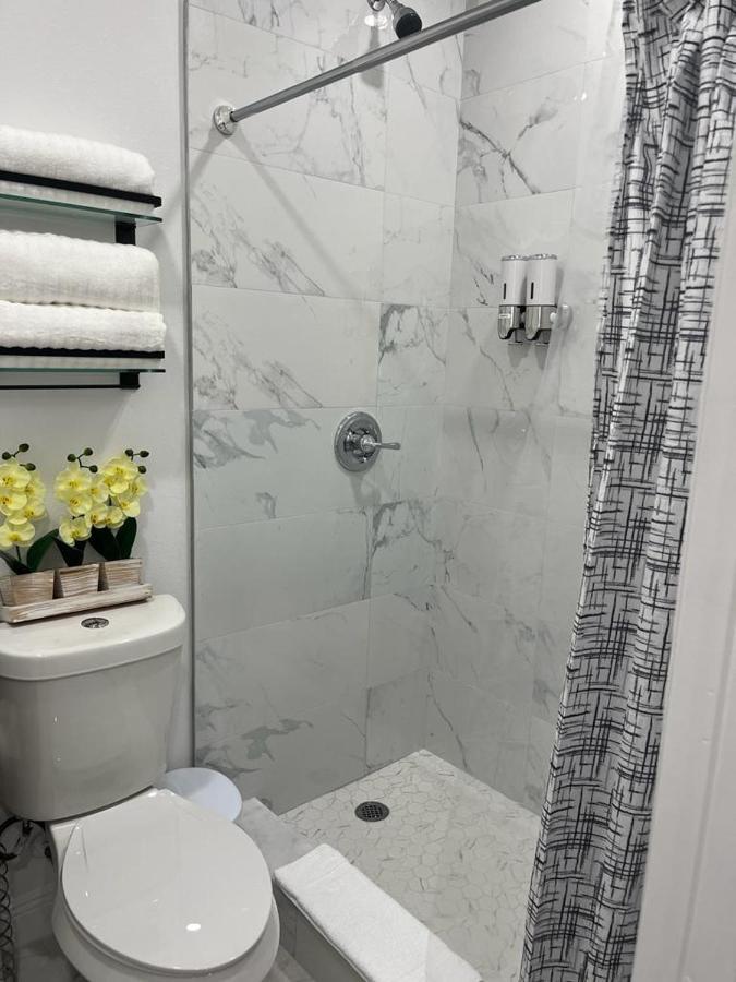 Incredible Comfortable Near The Airport And Beaches Ferienhaus Tampa